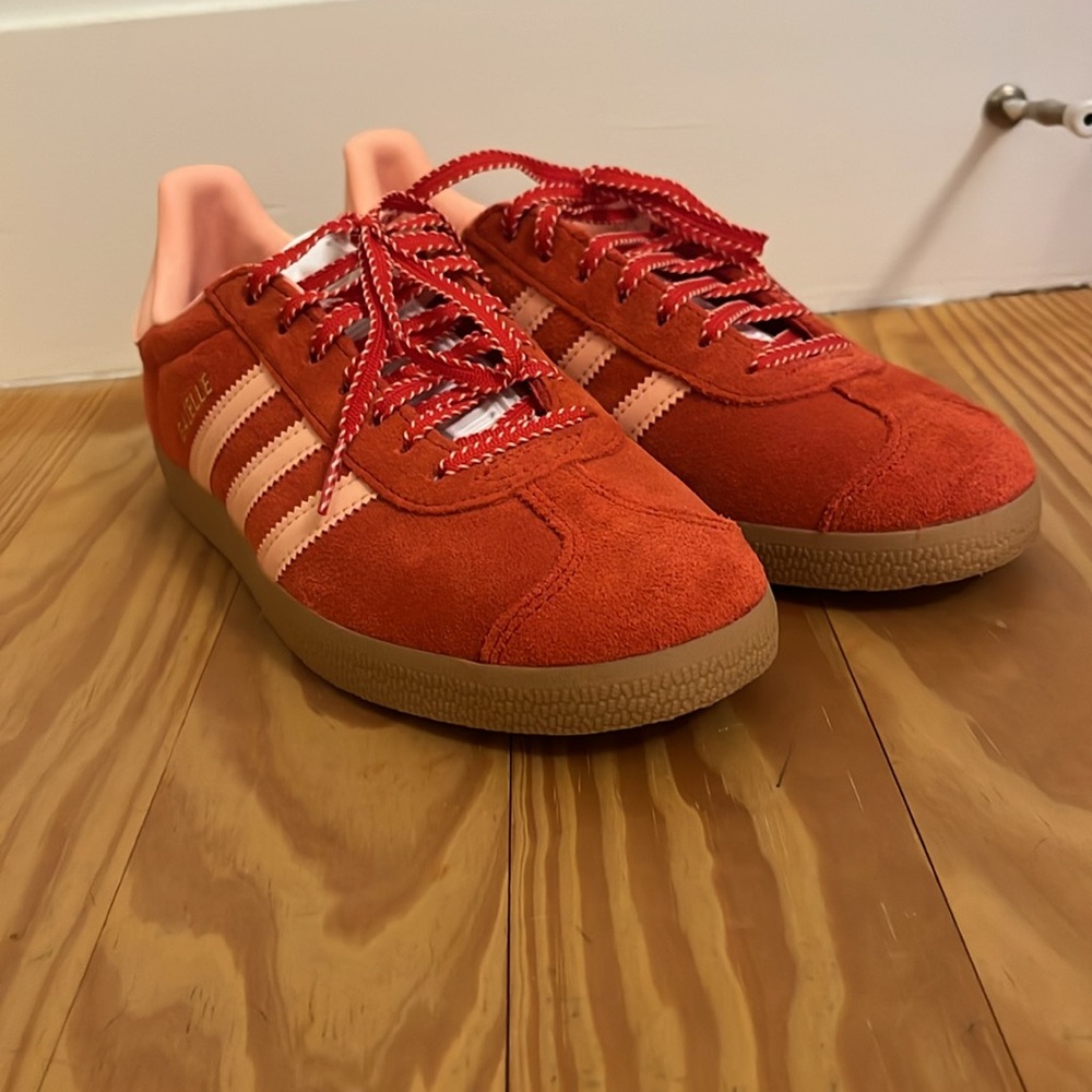 Size 7 Adidas Gazelles